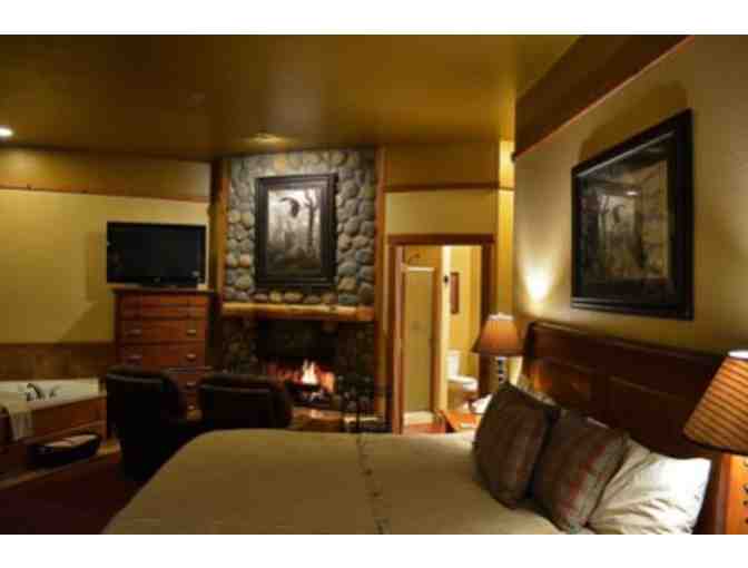 Enjoy A Mountain Getaway at Callahan's Lodge