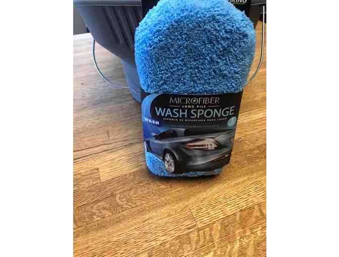 Car Wash Bucket Set from O'Reilly Auto Parts