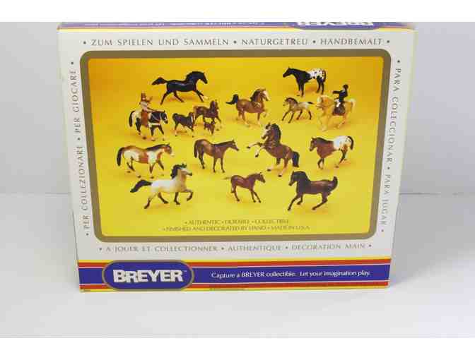 Breyer 1998 Strawberry Fizz Spring Show Special Collectible Horse