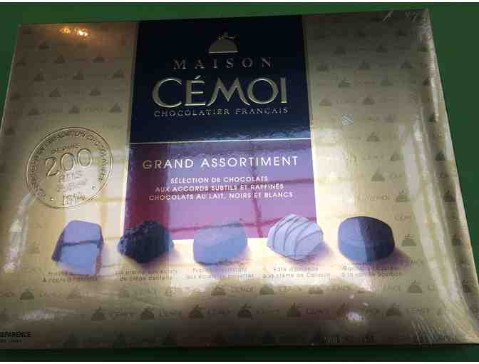 Cemoi Chocolatier: Large Box of Chocolates