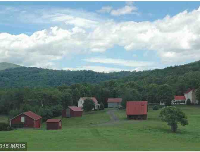 Freedom Hill Farm: Weekend Country Getaway