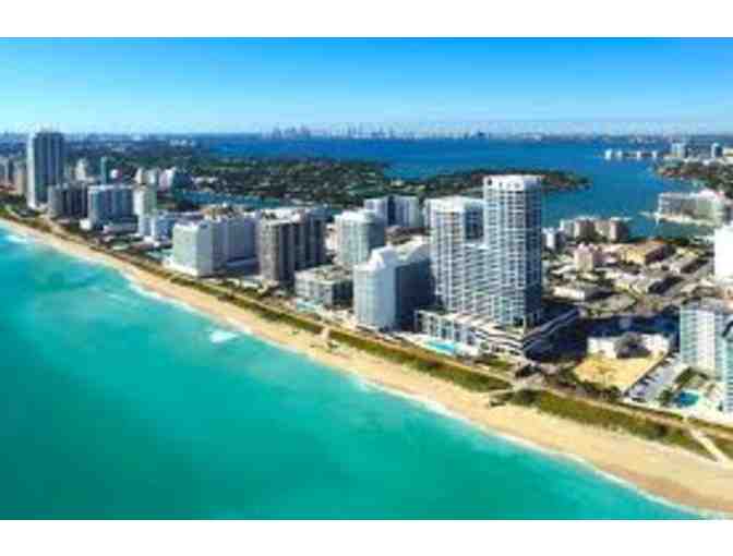 2 nt stay at the Sofitel Miami + Private 3-hr tour of Miami