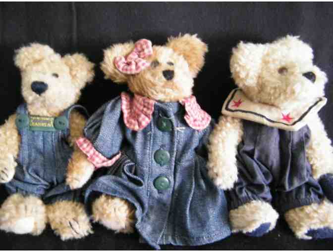 Boyd's Bears - Set of 3 Small Bears Dressed in Denim - Gently Used