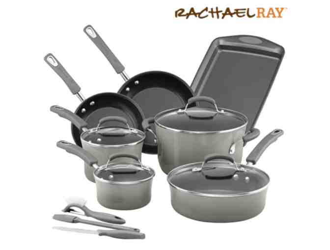 2 Tickets to Rachael Ray, Rachel Ray Cookware and Lunch!