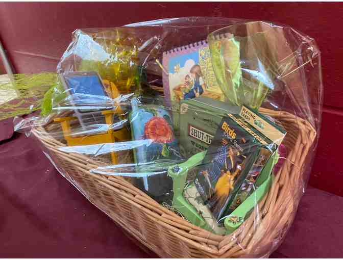 Patio Basket With $30 Market Basket Gift Card