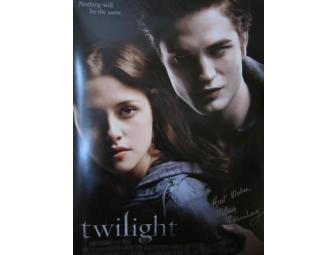 'Twilight: New Moon' gift package including signed movie poster