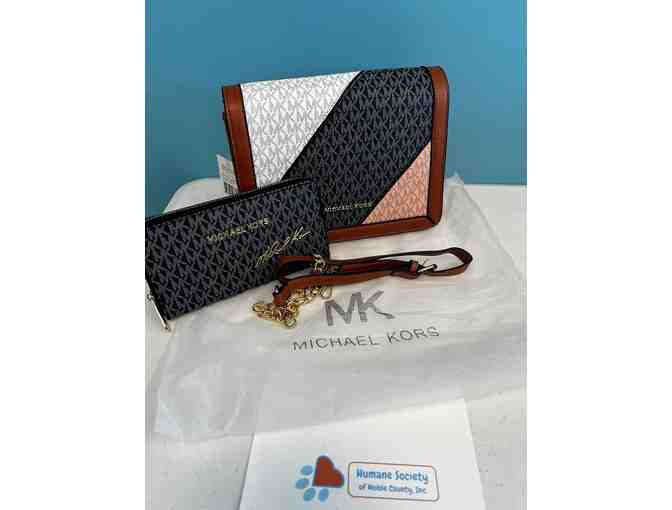 Michael Kors Crossbody Handbag and matching wallet