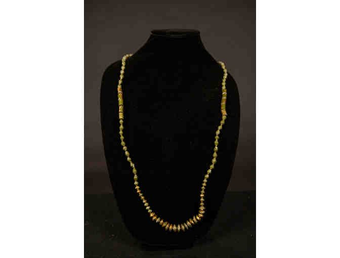 31 Bits - Raverie Row Necklace Green