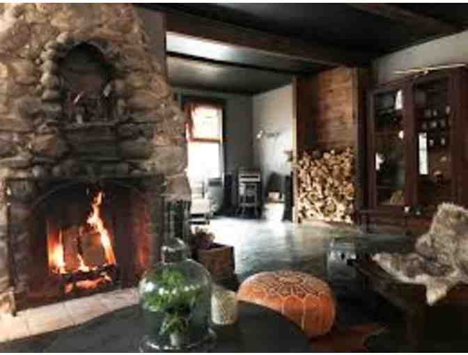 Relaxing and Secluded FoxFire Mountain House Stay for Two