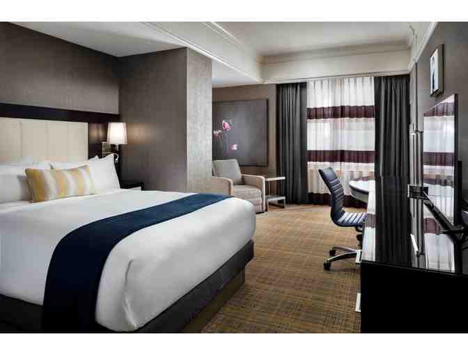 One Night Stay at the Loews Boston Hotel - Breakfast for two included