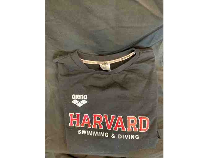 Harvard Swimming & Diving Official Team Towel & Sweatshirt (Unisex Small)