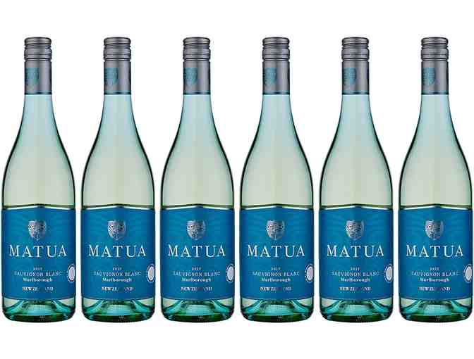 12 Bottles of Matua Sauvignon Blanc - Photo 1