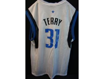 Jason Terry (Former Dallas Mavericks) Autographed Jersey