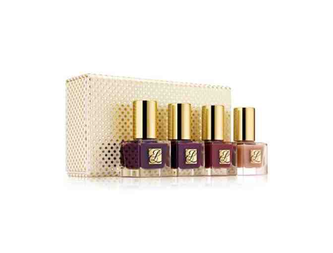 Estee Lauder gift set of nail coffret and Limited Edition Modern Muse Bow Eau de Parfum