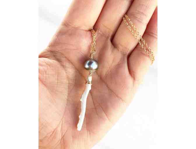 14 K Gold filled 28' necklace with Tahitian Pearl and Coral