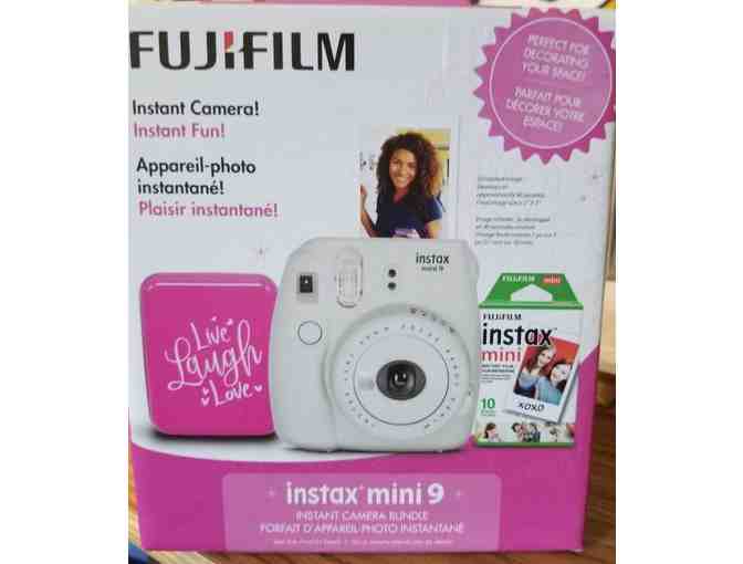 Instax Mini 9 Instant Camera Bundle - Fujifilm