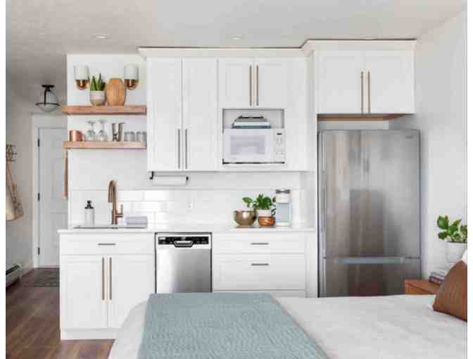 Traverse City Condo Getaway - Photo 4