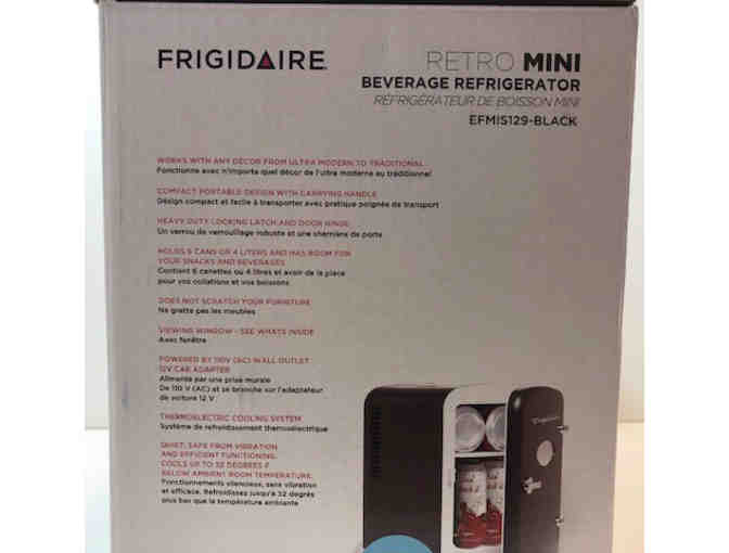 Frigidaire Retro Mini Beverage Fridge