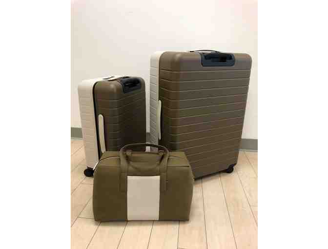 Away Luggage Set - Tan/Green