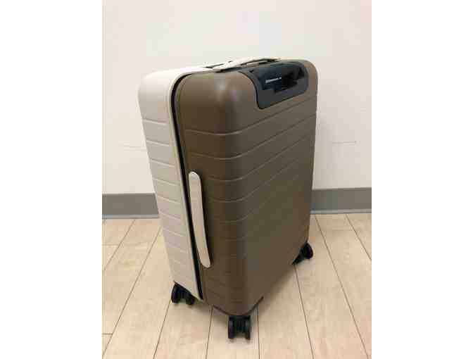 Away Luggage Set - Tan/Green