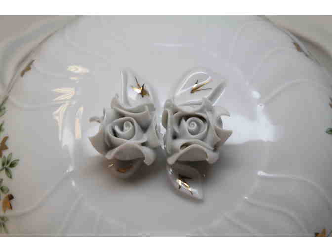 Hungarian China Bonbonniere