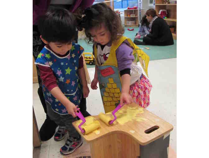45 Creche 1 - Handprint Step Stool
