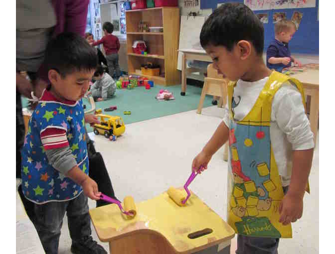 45 Creche 1 - Handprint Step Stool