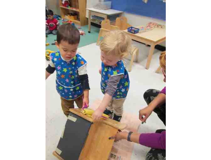 45 Creche 1 - Handprint Step Stool