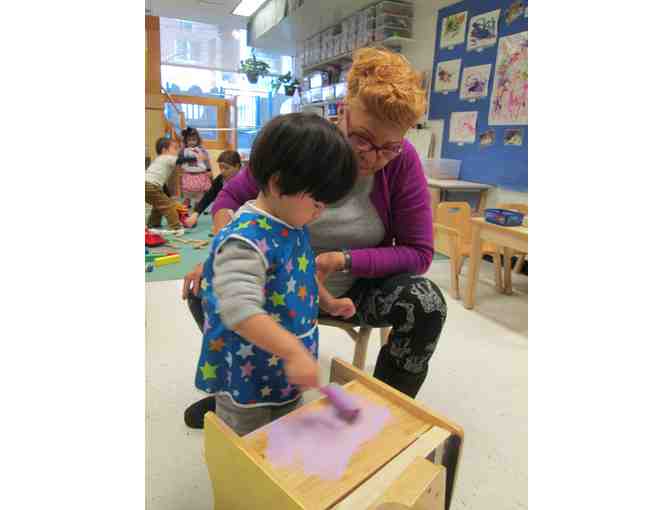 45 Creche 1 - Handprint Step Stool