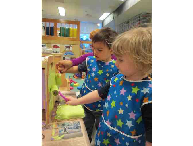 45 Creche 2 - Handprint Step Stool