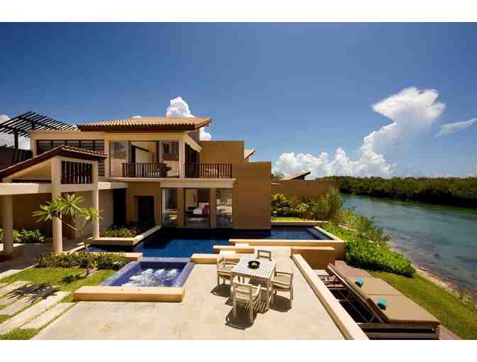 Banyan Tree Mayakoba - 7-Night Stay in 3-Bedroom Villa with Private Rooftop Plunge Pool - Mexico