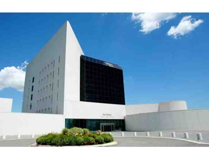 Boston by Bicycle, followed by Museum Visits - Great weekend tour for two!