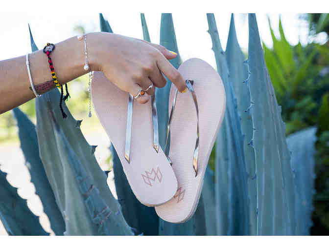 10 Pairs of Malvados Sandals - Photo 2