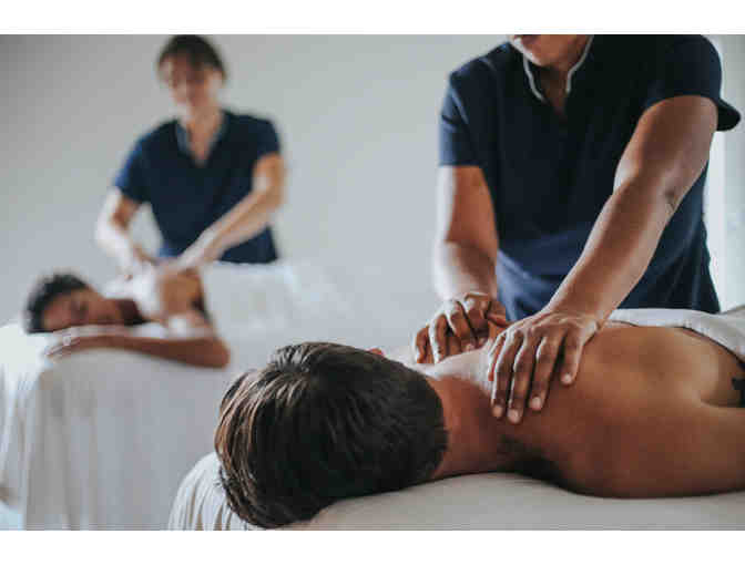 Cincinnati, Ohio - One-Night Stay and Couples Massage for Two