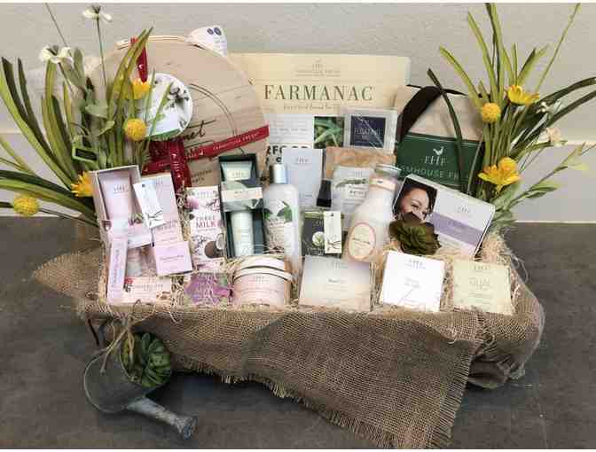 FarmHouse Fresh Basket of Goodies - Photo 1