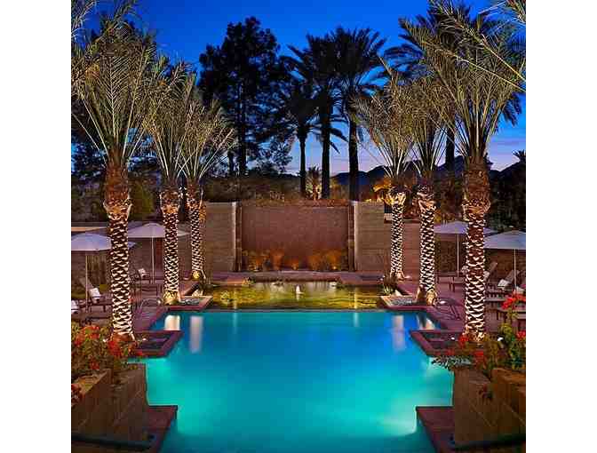 Scottsdale, Arizona - Resort Stay & Spa Desert Oasis Package
