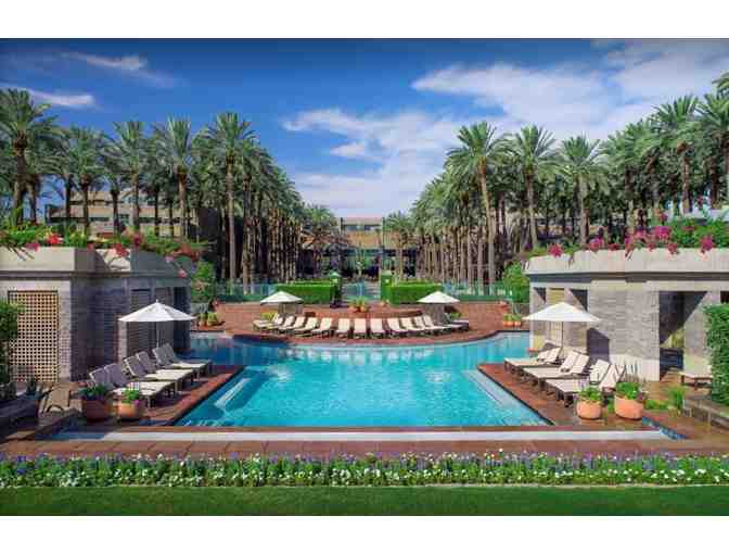 Scottsdale, Arizona - Resort Stay & Spa Desert Oasis Package