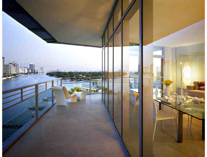 HIGH IN THE SKY: One week in a contemporary Miami aerie