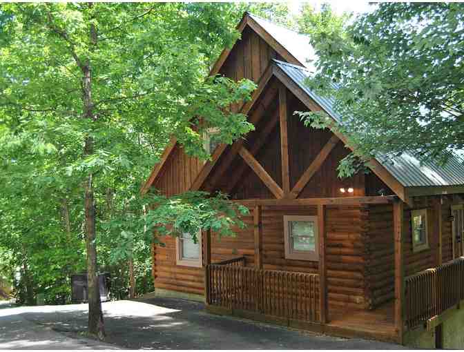 2-night stay - Gatlinburg Cabin and (2) Tickets to Dollywood!!