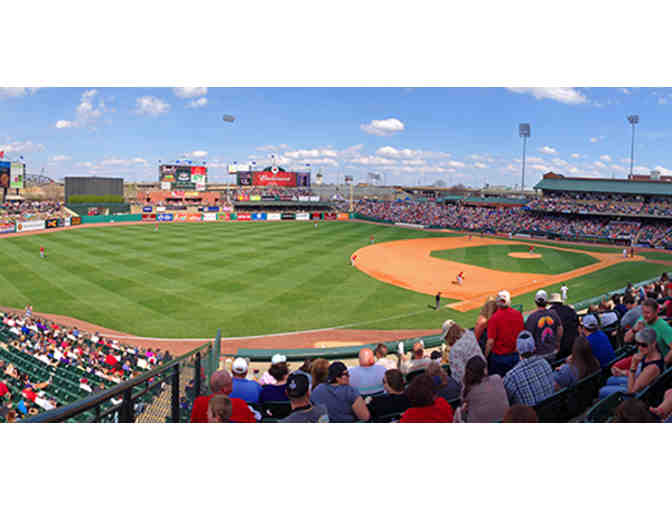 Louisville Bats Suite for 16 People May 25-31, 2018