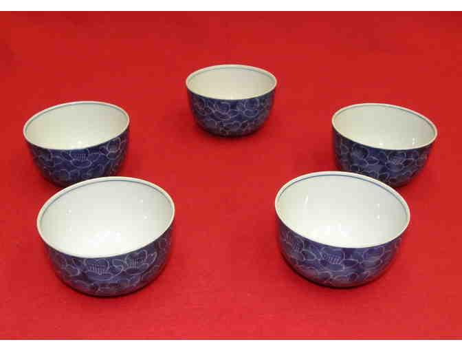 Set of 5 Blue Arita Porcelain Tea Cups