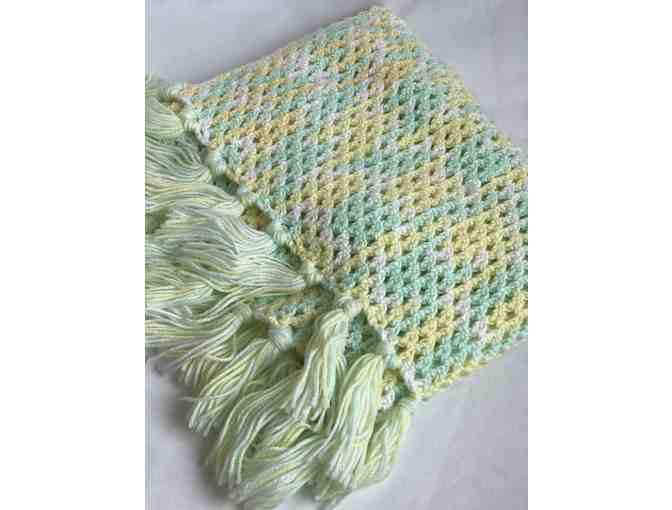 Small Woolen Blanket with Tassels