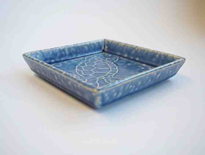 Kotobuki Blue Turtle Dish
