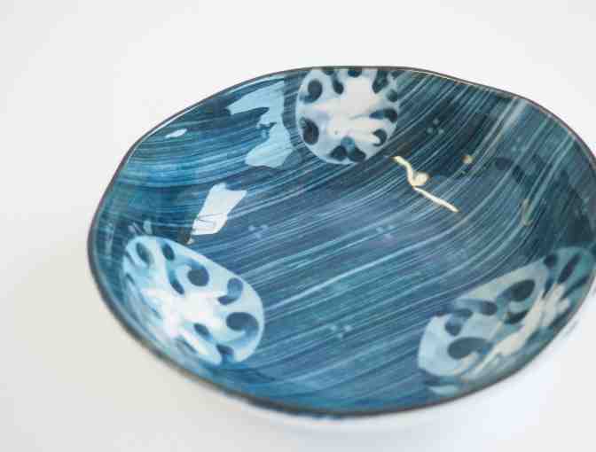 Kotobuki Four Blue Rabbit Dishes