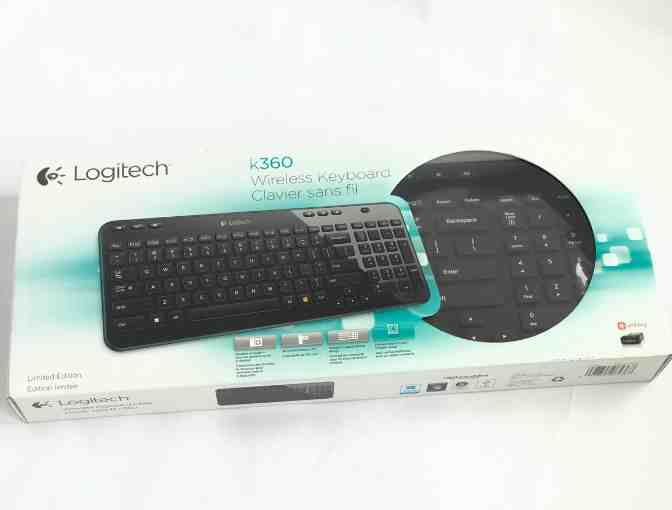 Logitech Tech Set: Mouse and Wireless Keyboard - Photo 1