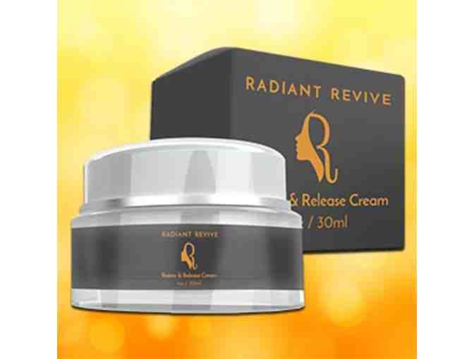 Radiant Revive Anti Aging Cream & Eye Serum