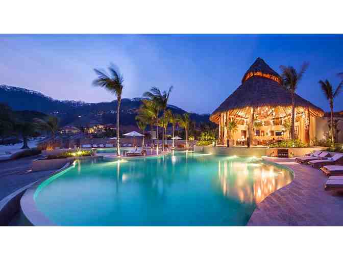 2 Nights at Mukul Beach, Golf & Spa in Nicaragua