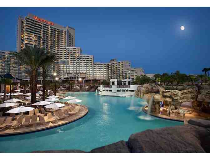 Escape to Orlando for 7 Days in a 2 Bedroom, 2 Bath Villa at a Marriott Resort