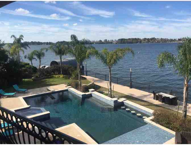 3 Night Stay in 6 Bedroom Home on Lake Conroe