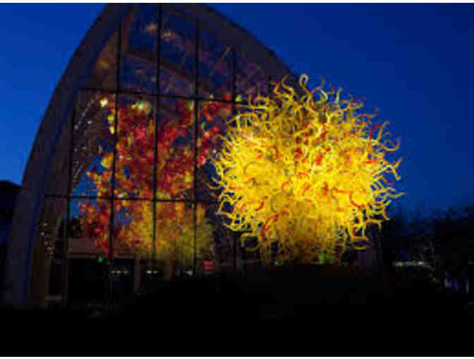 Chihuly Garden & Glass Art & Food Excursion